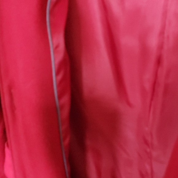 SPIRIT Red Trench Coat - Picture 6 of 8